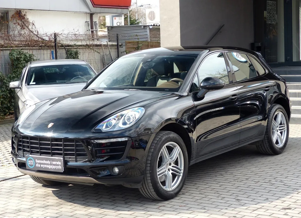 Porsche Macan cena 154900 przebieg: 92959, rok produkcji 2017 z Limanowa małe 301